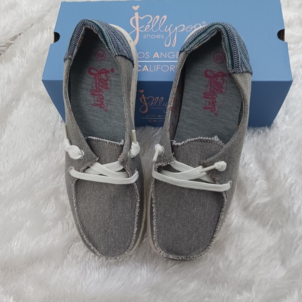 Jellypop Carter  grey canvas slip on size 8